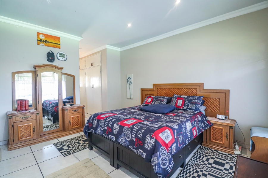 3 Bedroom Property for Sale in Flamwood North West